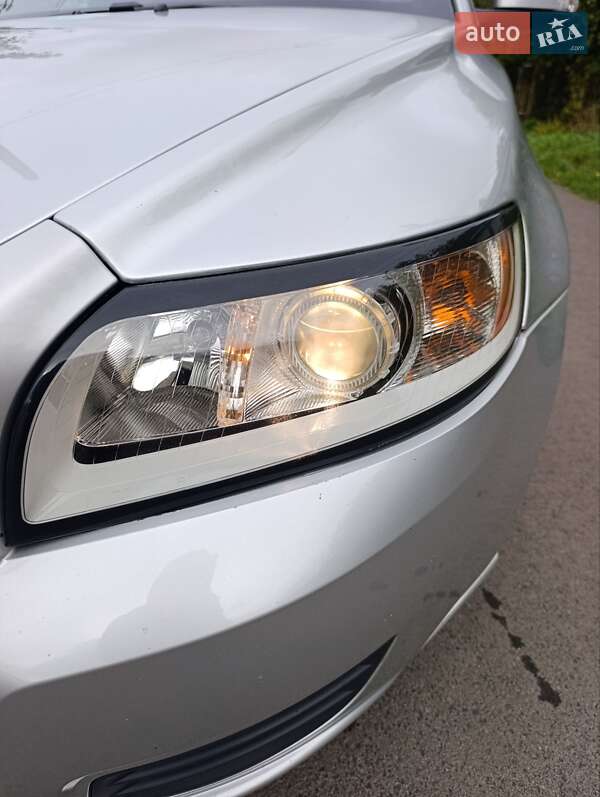 Универсал Volvo V50 2011 в Луцке