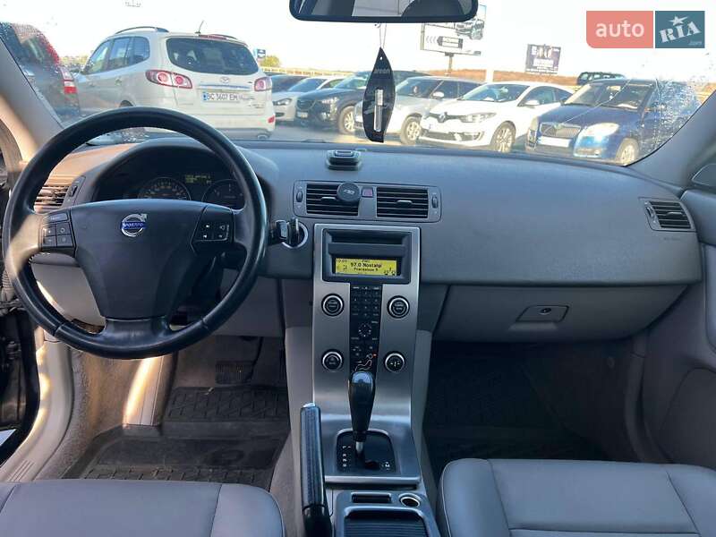 Универсал Volvo V50 2008 в Львове