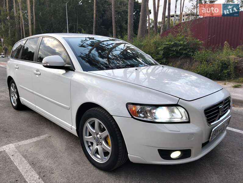 Volvo V50 2010 Volvo V50 2010
