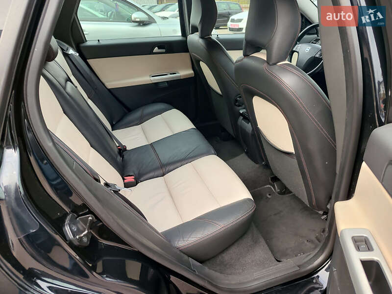 Універсал Volvo V50 2010 в Києві