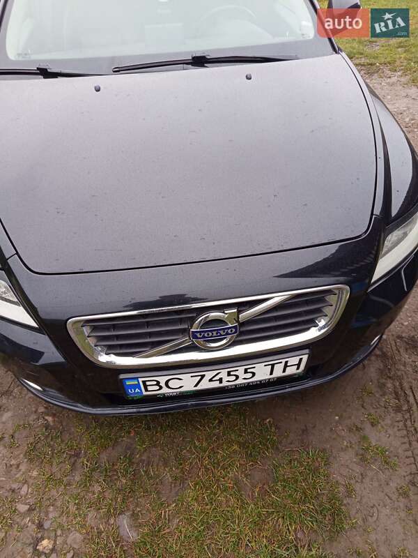 Универсал Volvo V50 2012 в Турке фото 3 Универсал Volvo V50 2012 в Турке