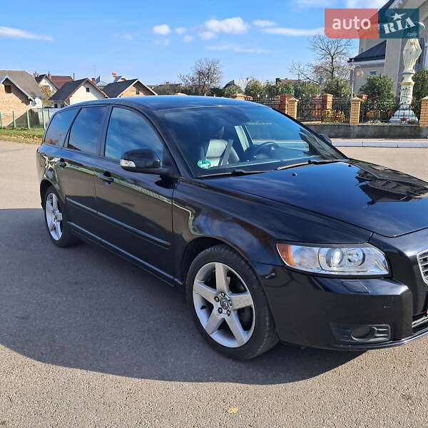 Универсал Volvo V50 2010 в Стрые фото Универсал Volvo V50 2010 в Стрые