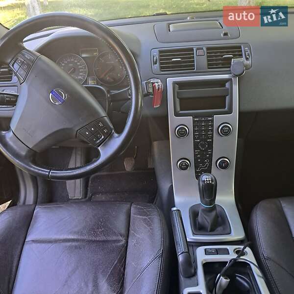 Универсал Volvo V50 2010 в Стрые фото 13 Универсал Volvo V50 2010 в Стрые