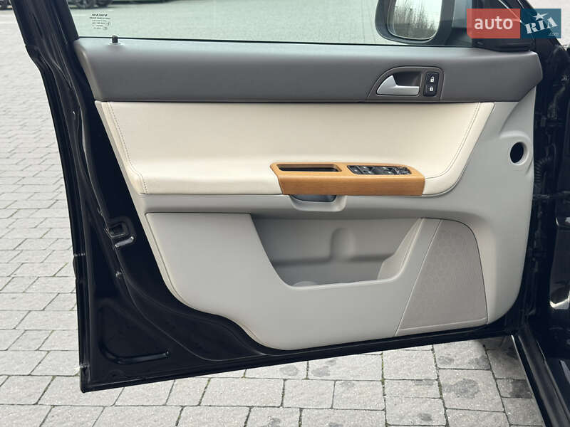 Универсал Volvo V50 2011 в Стрые