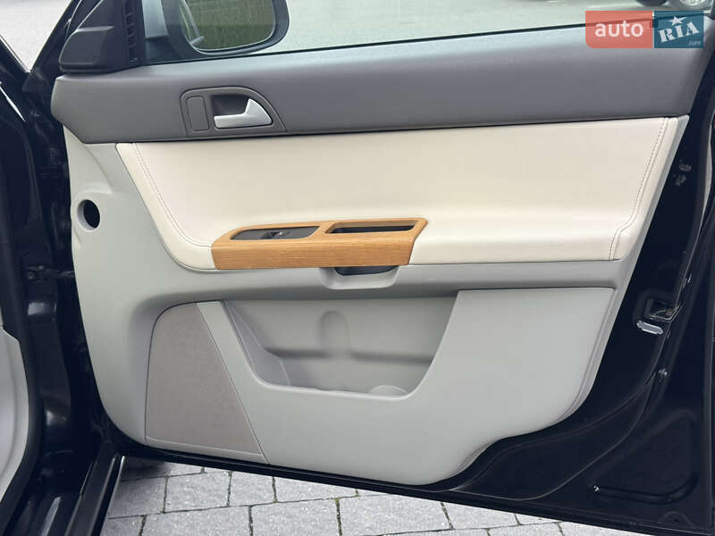 Универсал Volvo V50 2011 в Стрые