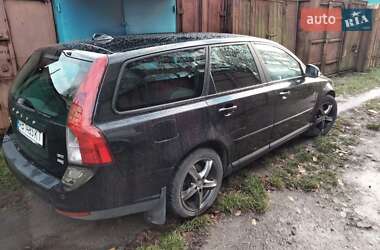 Универсал Volvo V50 2009 в Казатине
