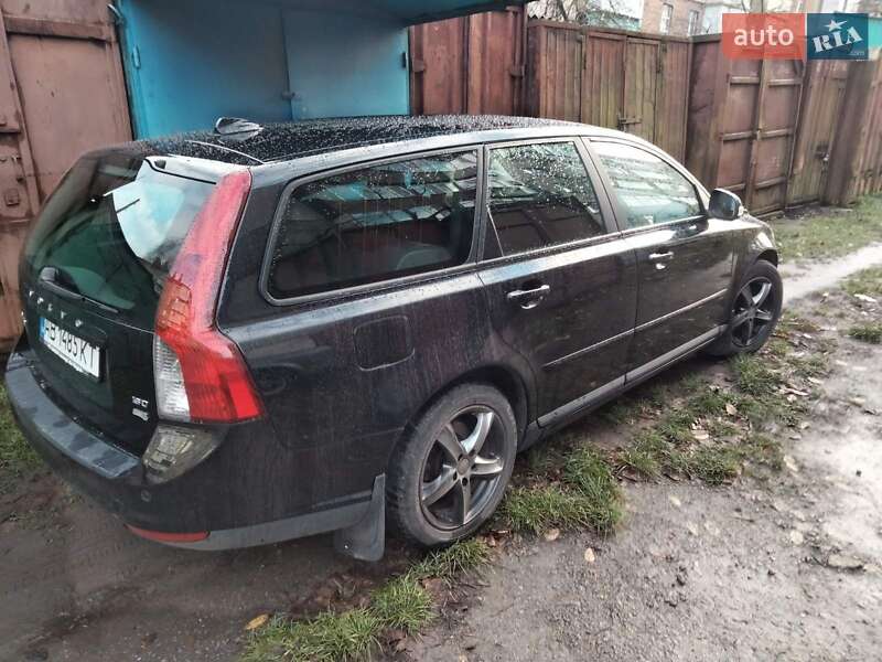 Универсал Volvo V50 2009 в Казатине