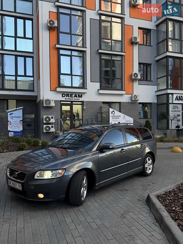 Универсал Volvo V50 2008 в Вараше фото 11 Универсал Volvo V50 2008 в Вараше