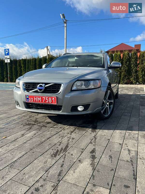 Универсал Volvo V50 2012 в Луцке