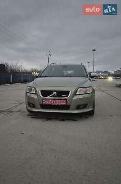 Універсал Volvo V50 2008 в Чернівцях