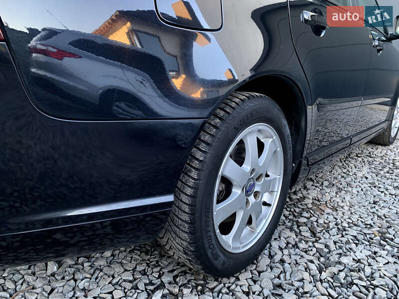 Универсал Volvo V50 2011 в Ровно