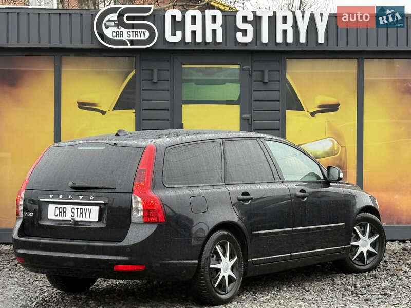 Универсал Volvo V50 2010 в Стрые фото 2 Универсал Volvo V50 2010 в Стрые