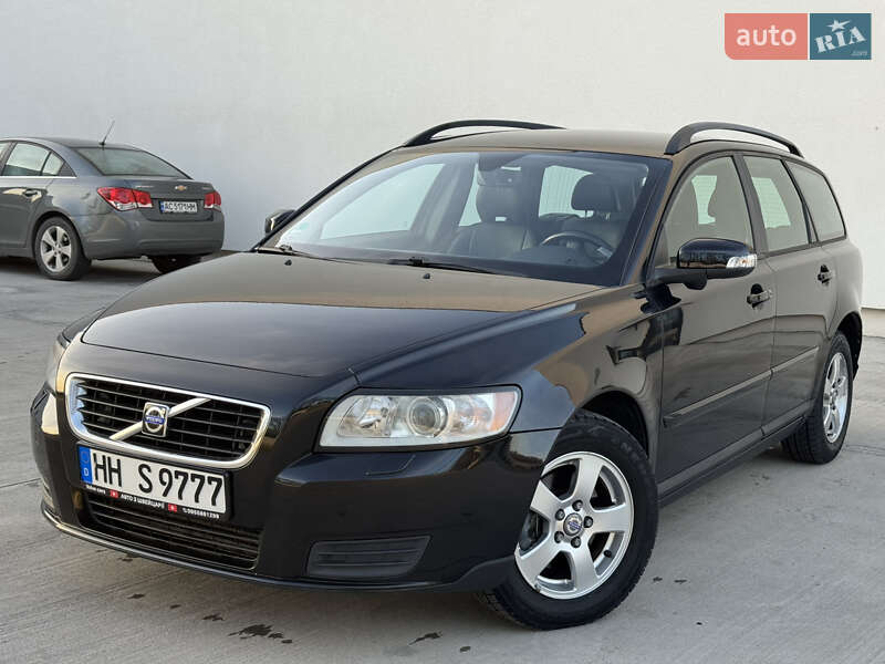 Універсал Volvo V50 2008 в Луцьку