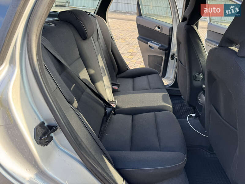 Універсал Volvo V50 2010 в Луцьку