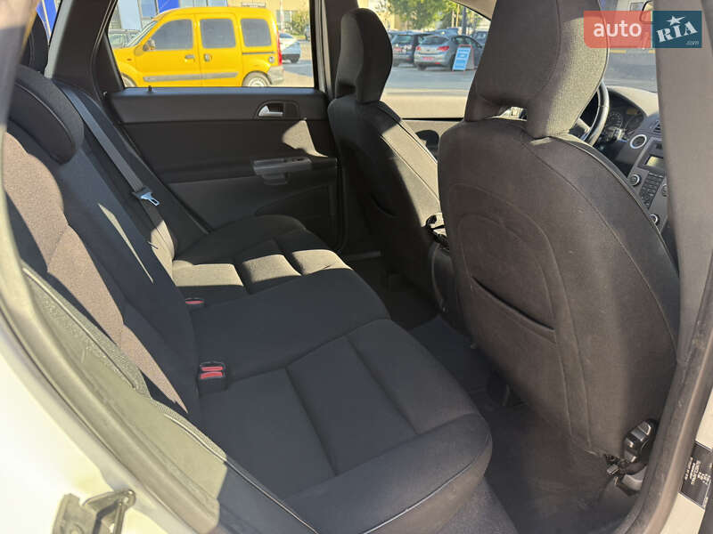 Универсал Volvo V50 2012 в Ровно