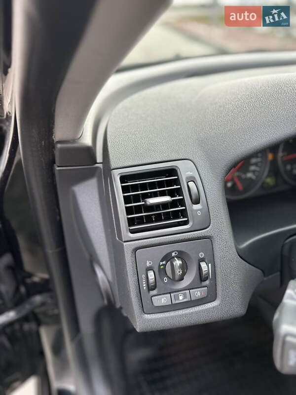 Универсал Volvo V50 2011 в Стрые