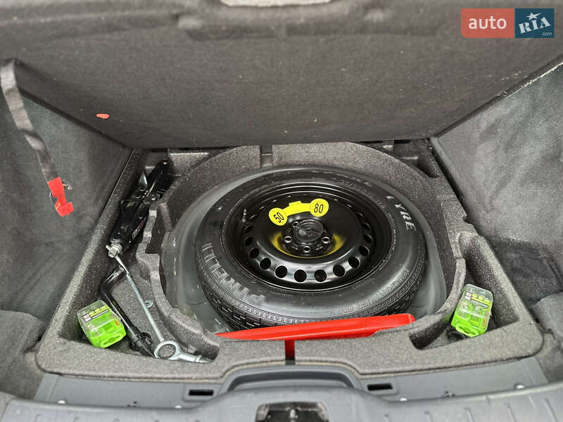 Универсал Volvo V50 2011 в Стрые