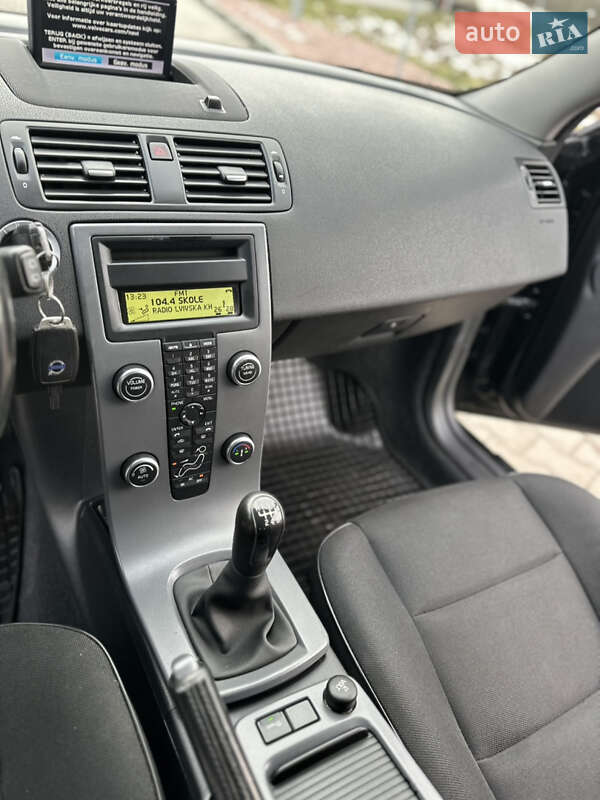 Универсал Volvo V50 2011 в Стрые