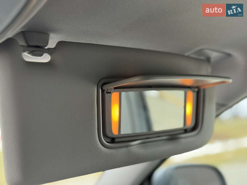 Универсал Volvo V50 2012 в Стрые фото 68 Универсал Volvo V50 2012 в Стрые