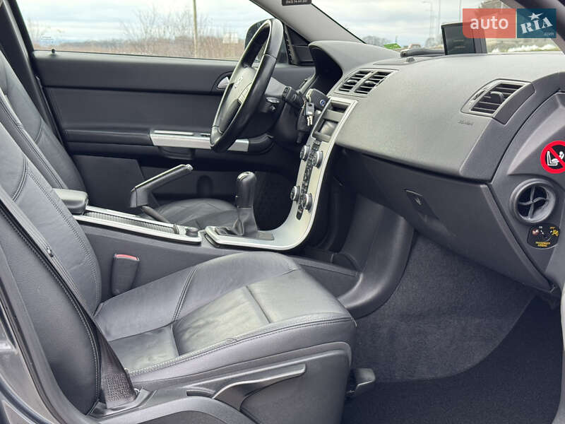 Универсал Volvo V50 2012 в Стрые фото 91 Универсал Volvo V50 2012 в Стрые