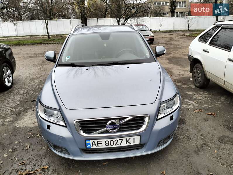 Универсал Volvo V50 2011 в Кривом Роге фото Универсал Volvo V50 2011 в Кривом Роге