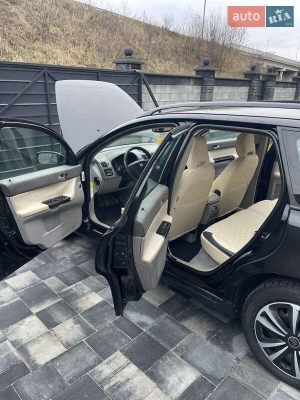 Универсал Volvo V50 2004 в Ровно