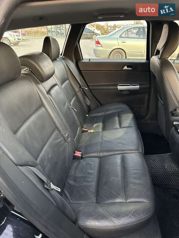 Універсал Volvo V50 2010 в Львові
