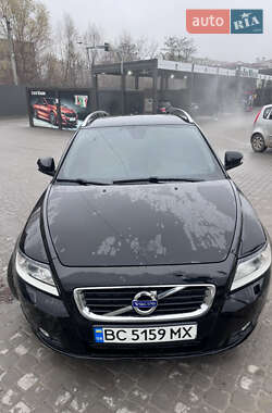 Універсал Volvo V50 2011 в Львові
