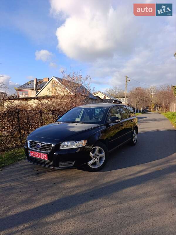 Универсал Volvo V50 2011 в Луцке