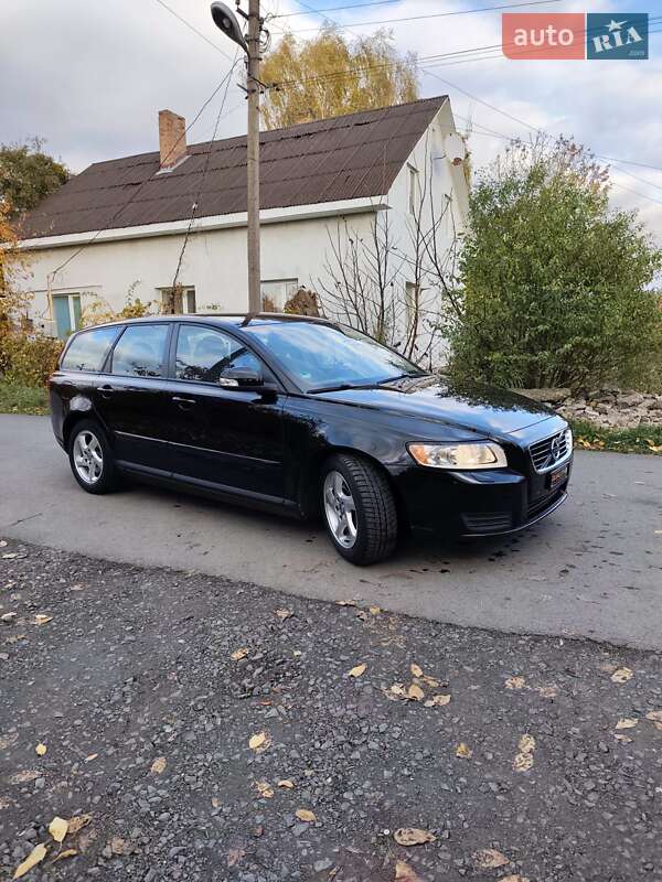 Универсал Volvo V50 2011 в Луцке