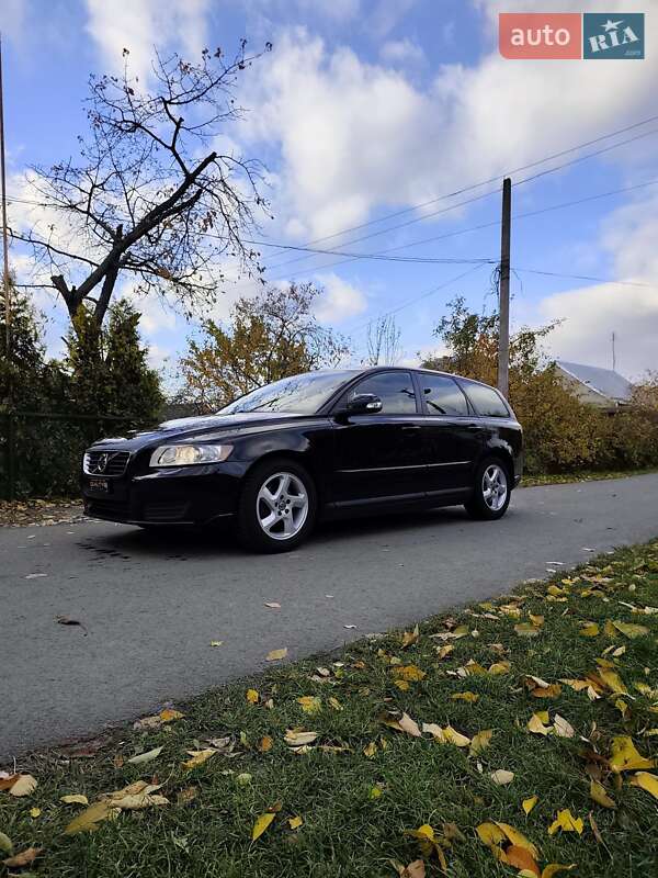 Универсал Volvo V50 2011 в Луцке