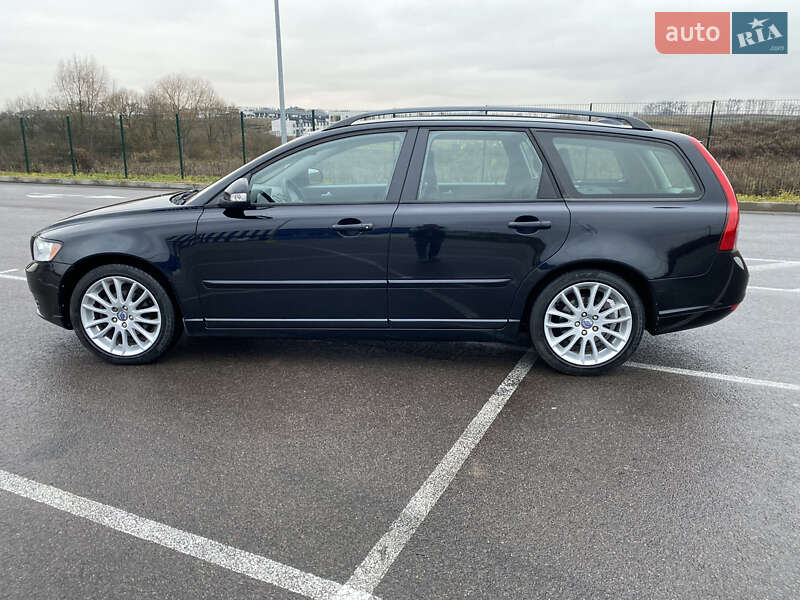 Универсал Volvo V50 2010 в Ровно