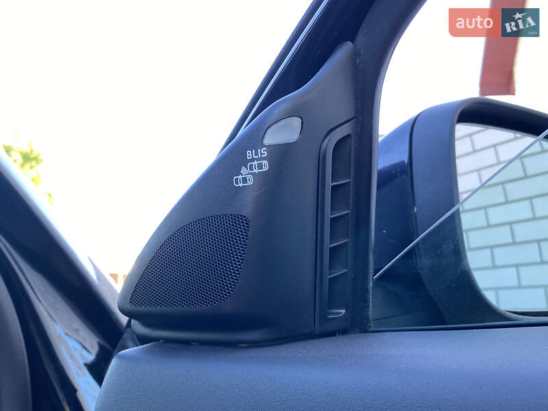 Универсал Volvo V50 2010 в Луцке