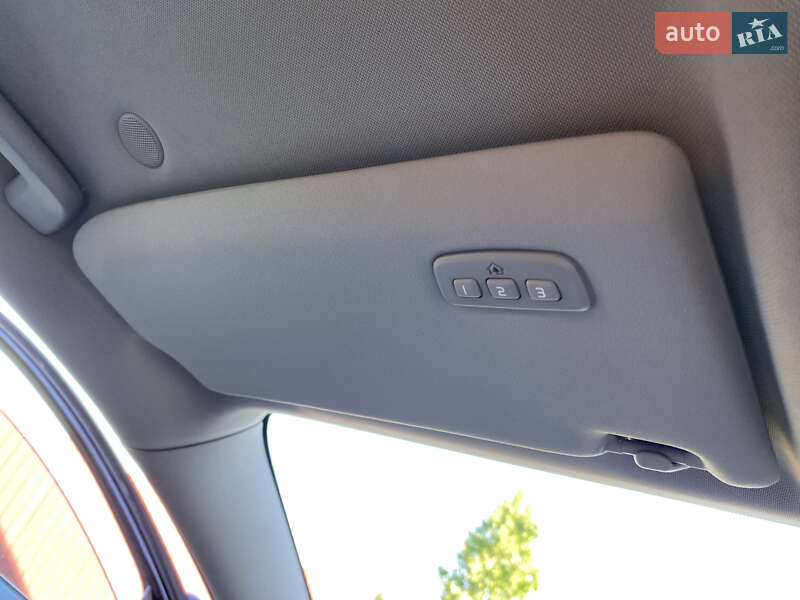 Универсал Volvo V50 2010 в Луцке