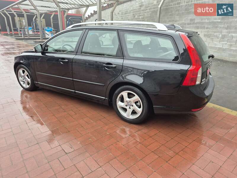Универсал Volvo V50 2012 в Ровно фото 15 Универсал Volvo V50 2012 в Ровно