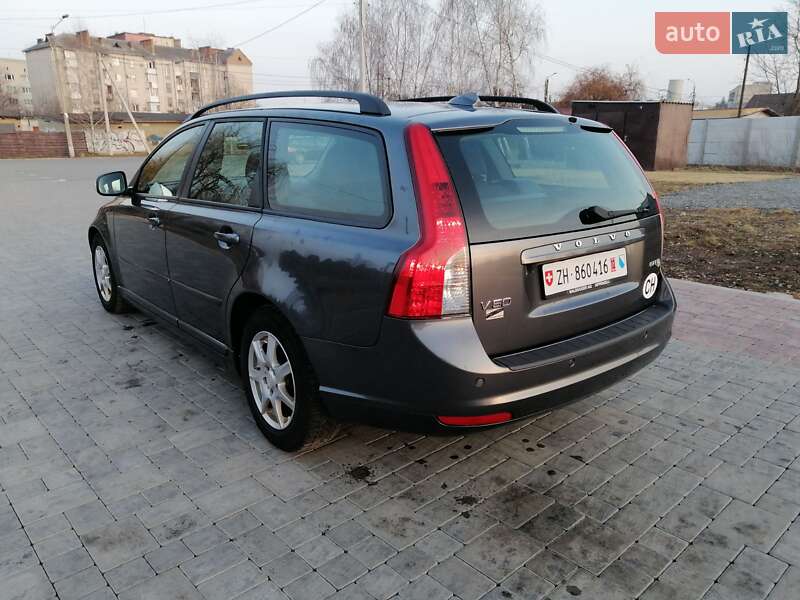 Volvo V50 2012