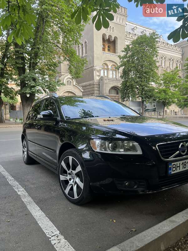 Volvo V50 2012