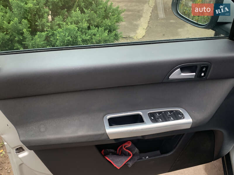 Універсал Volvo V50 2009 в Нововолинську