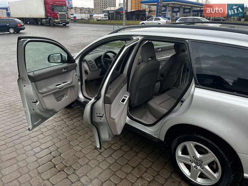 Універсал Volvo V50 2009 в Ковелі