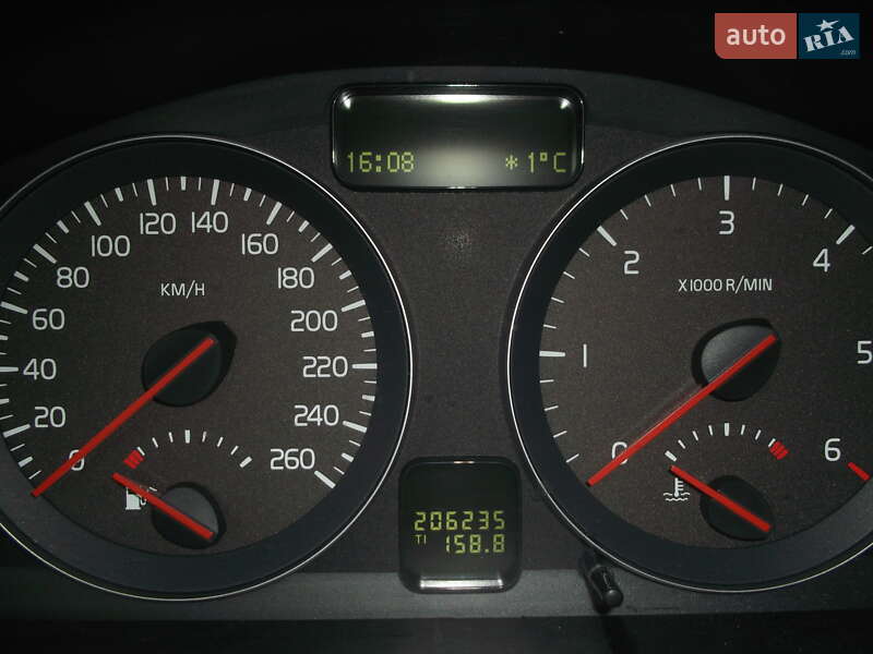 Універсал Volvo V50 2010 в Житомирі