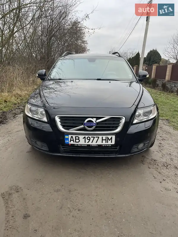Volvo V50 2011
