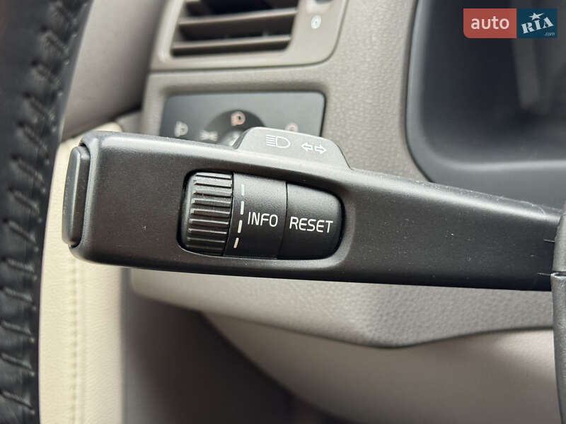 Універсал Volvo V50 2011 в Стрию фото 47 Універсал Volvo V50 2011 в Стрию