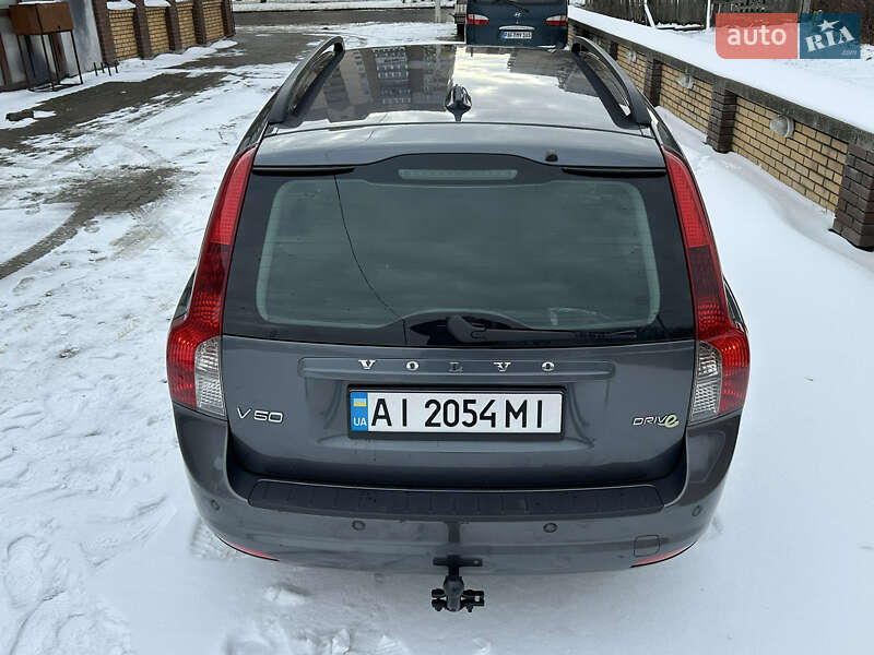 Універсал Volvo V50 2011 в Хмельницькому