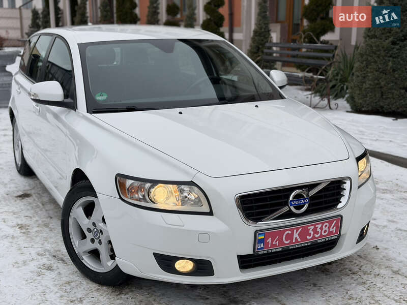 Універсал Volvo V50 2011 в Стрию