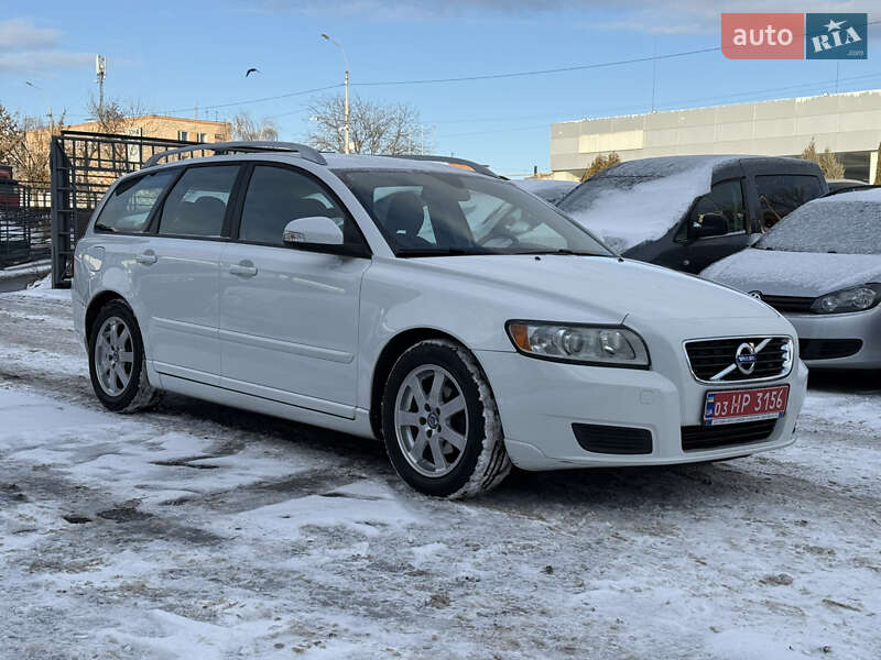 Універсал Volvo V50 2012 в Рівному