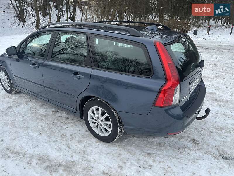 Універсал Volvo V50 2009 в Львові