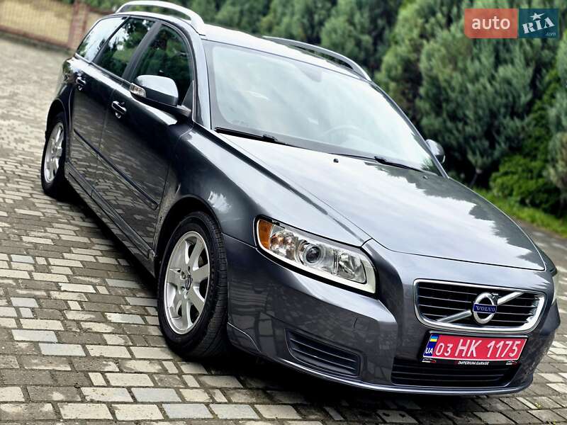 Универсал Volvo V50 2012 в Самборе