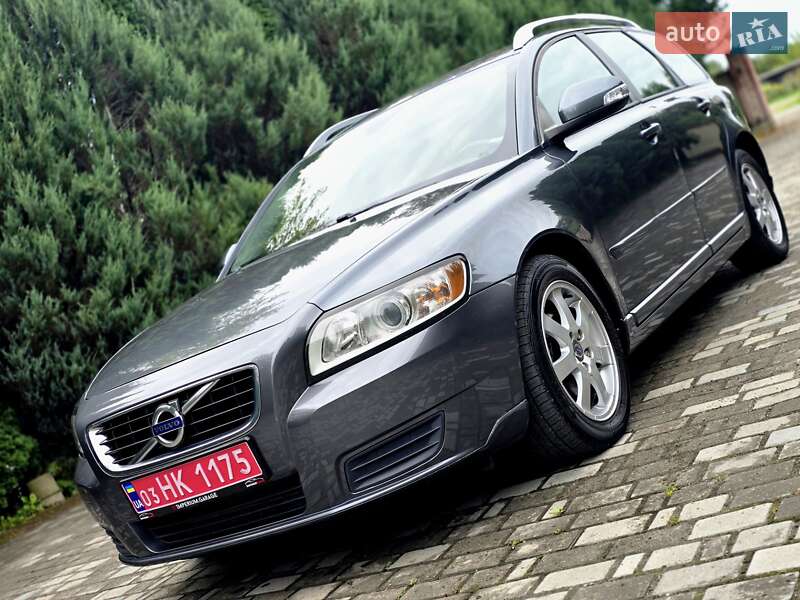 Volvo V50 2012
