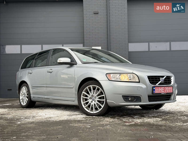 Универсал Volvo V50 2009 в Луцке