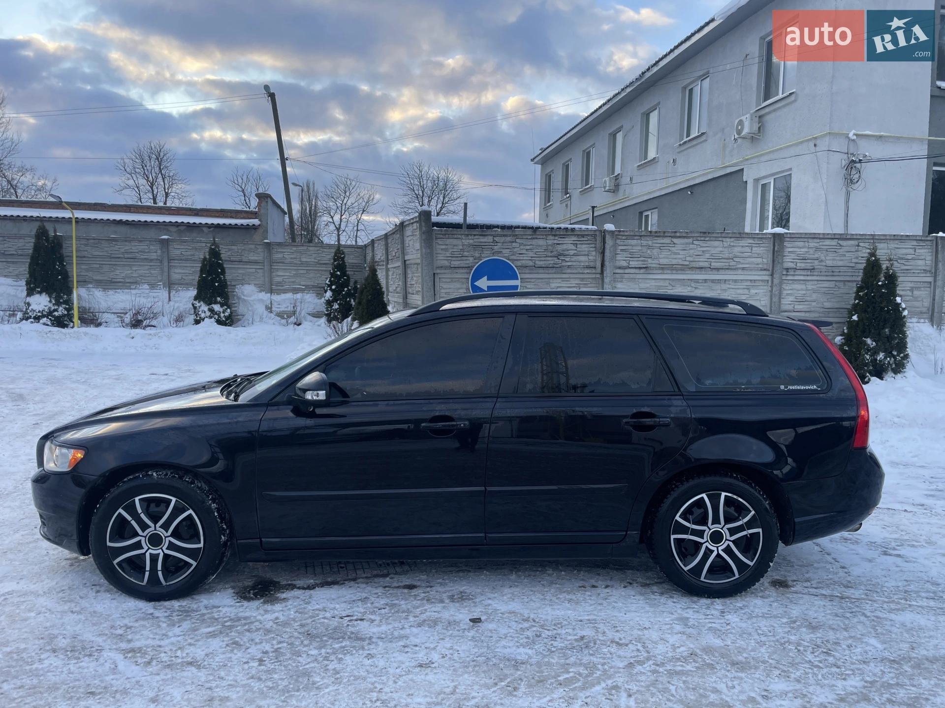 2010 Volvo V50 - мініатюра 4